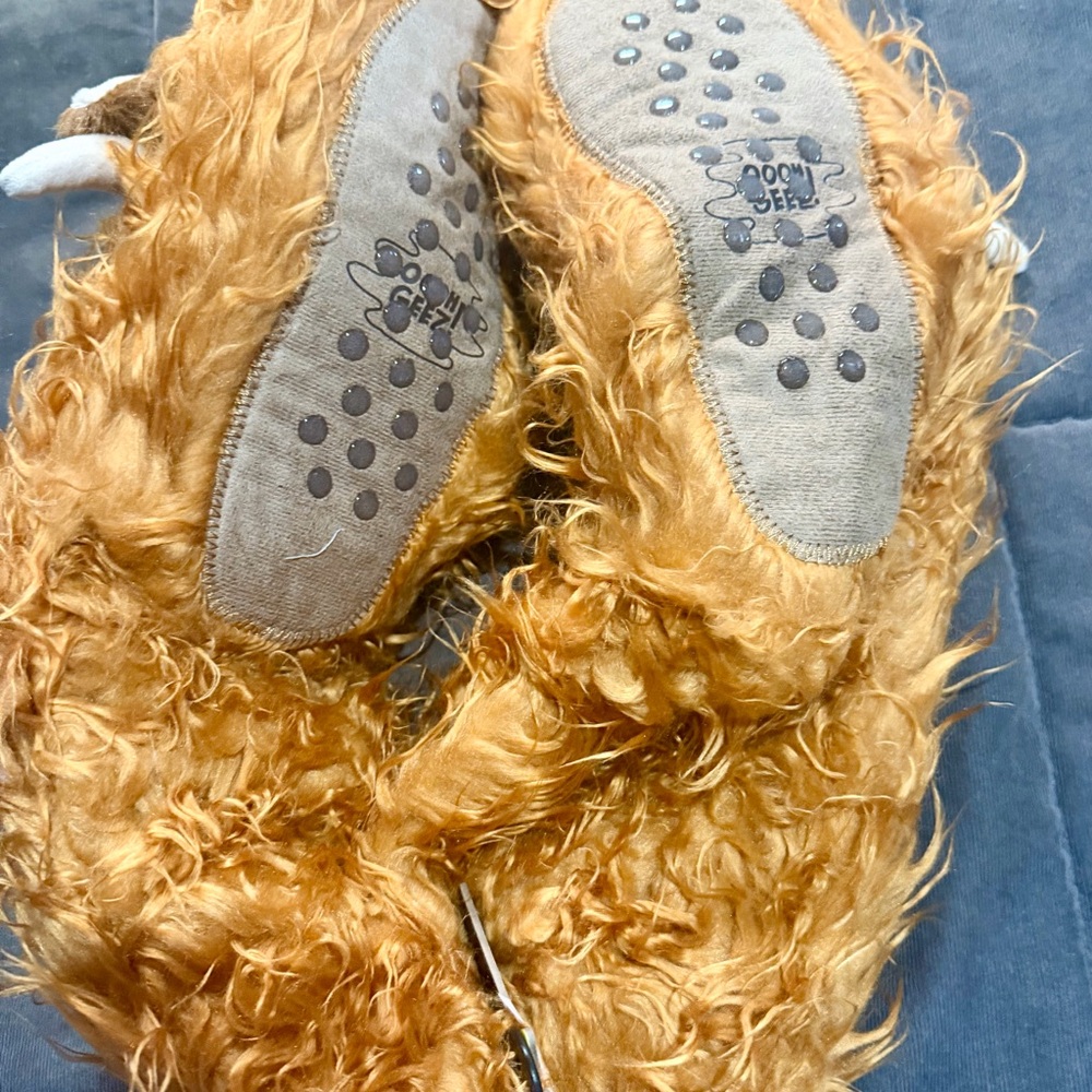 Plush Brown Fuzzy Highland Cow Slippers with Floral Accent